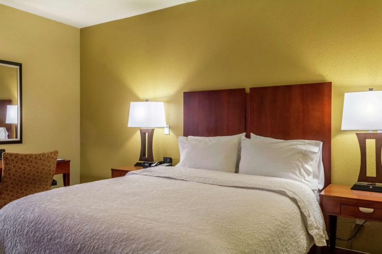 Hampton Inn Jackson-Clinton