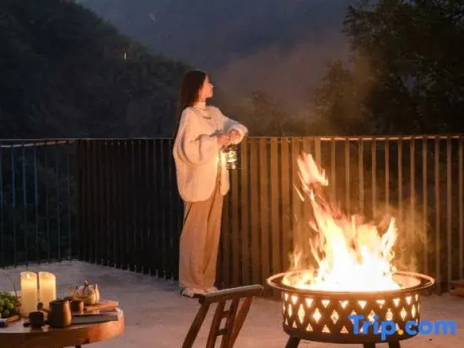 Anji Thirty-Three Villa · Hillside Wild Luxury Private Hot Spring Resort