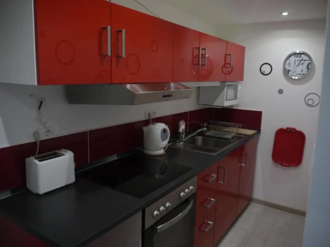 1 Bedroom Apartment