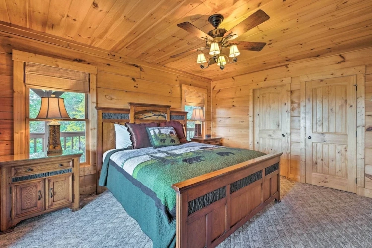 3 Bedrooms Cottage with balcony