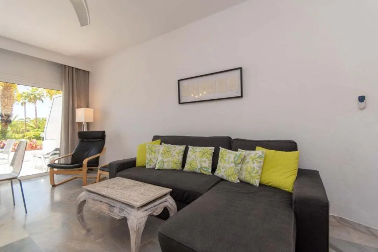 Altamira 60 - One Bed