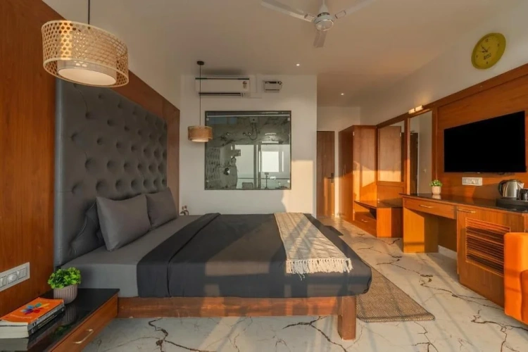 Superior Double room with balcony