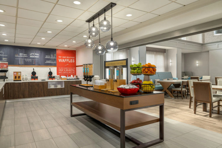 Hampton Inn & Suites Galveston photo 32