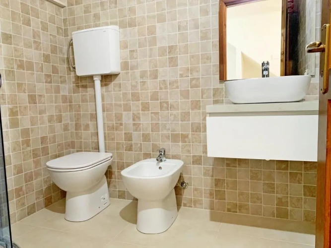 2 Bedrooms Cottage