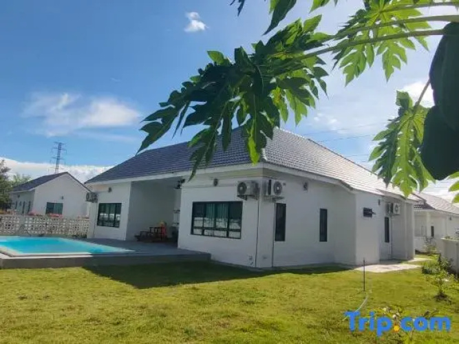 avipoolvilla.cnx