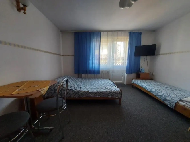 Standard Triple room with balcony