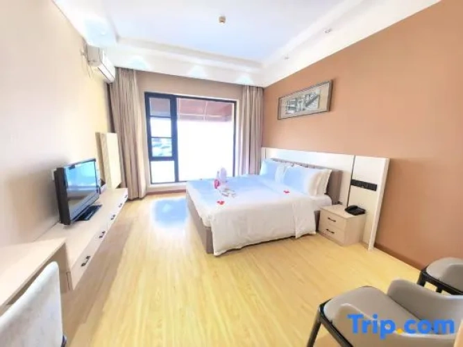 Standard Double room with lake view
