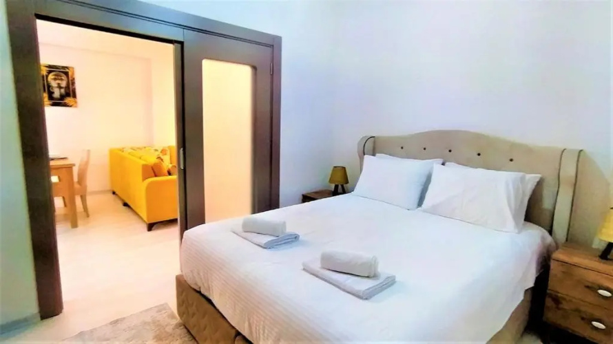 Central Flat With Shared Pool In Kepez Antalya