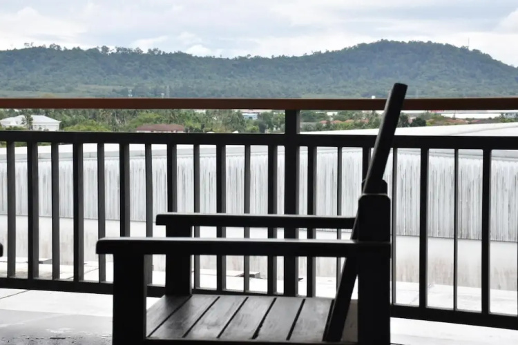 Baan Chang Sanctuary