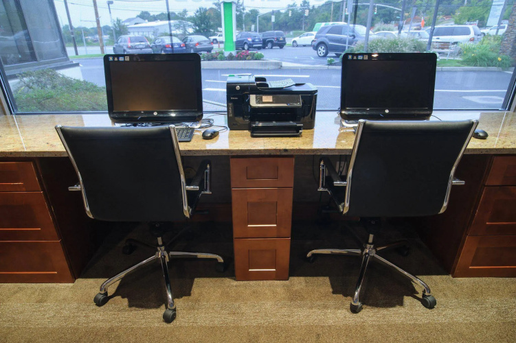 Holiday Inn Plainview-Long Island by IHG