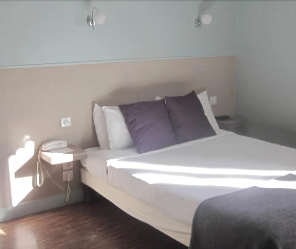 Buc Lounge Hotel