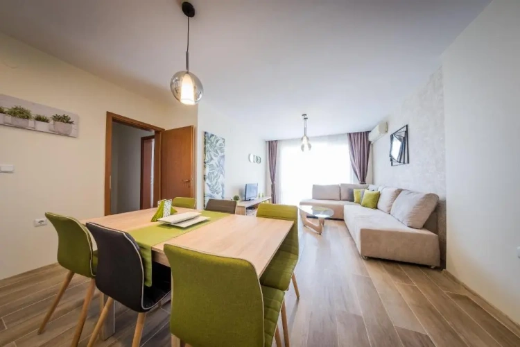 Studio with balcony and with view