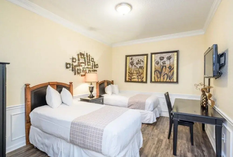 5012 Shoreway Loop #108 - 4 Br condo by RedAwning