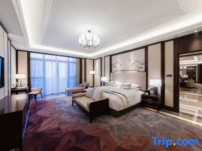Presidential Double Suite