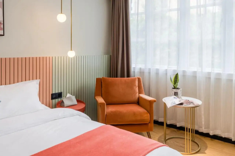 InnStar Hotel
