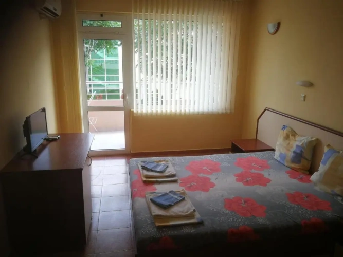 2 Bedrooms Suite with balcony