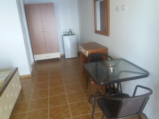 Standard Triple room with sea view