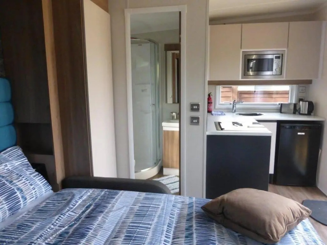 The Swan Suite