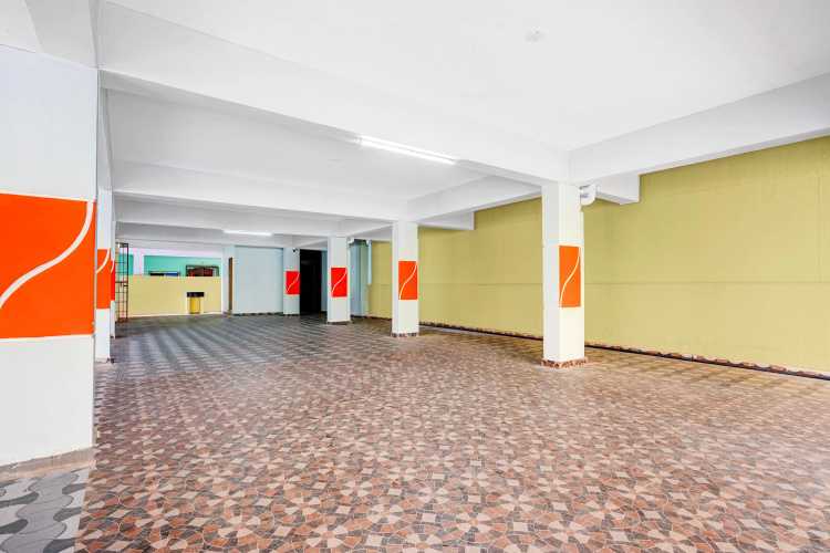 Hotel rama grand