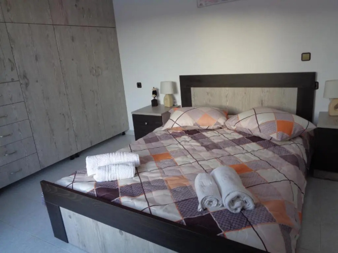 Loutra House