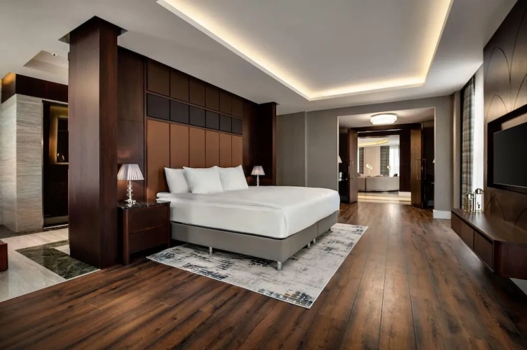 Double Suite