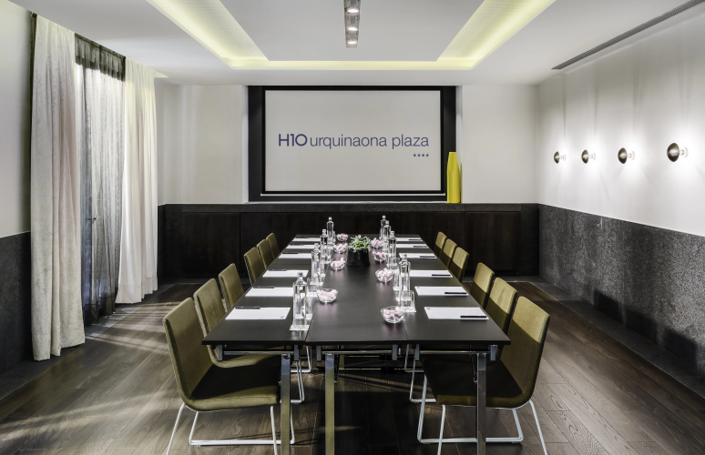 H10 Urquinaona Plaza Hotel - Adults Only photo 33