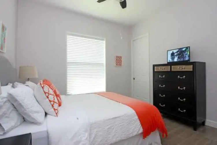 Waterfront Villa ID5218