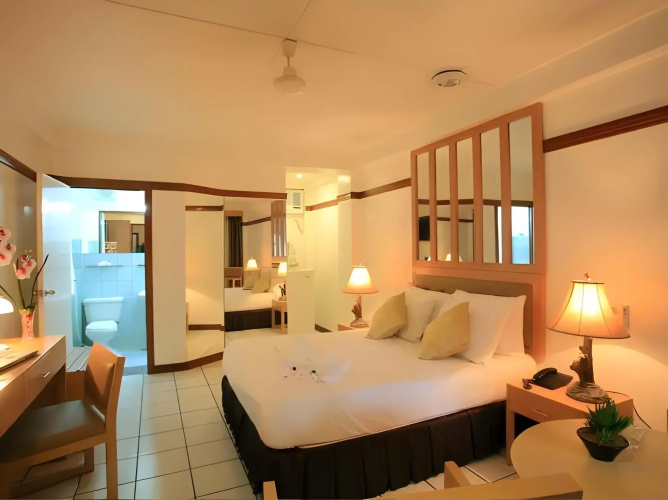 Orchid Inn Resort