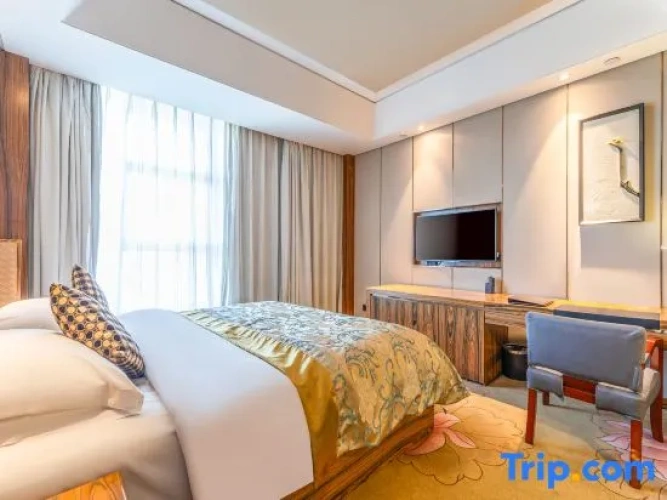 Deluxe Double Suite