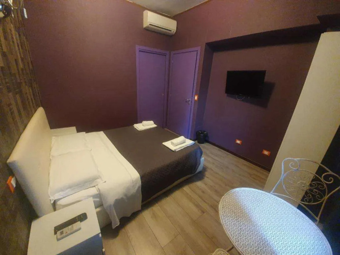 Sira House Milano