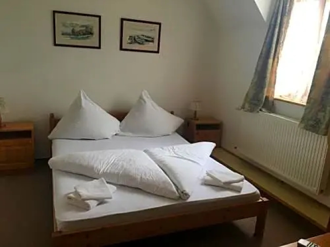 Kistó Panzió