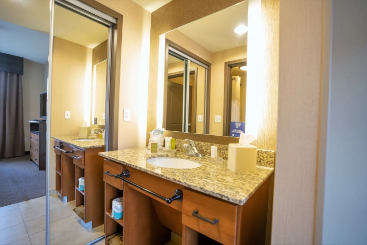 1 Bedroom Double Suite