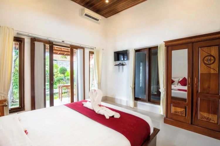 Deluxe Double room with balcony and with sea view