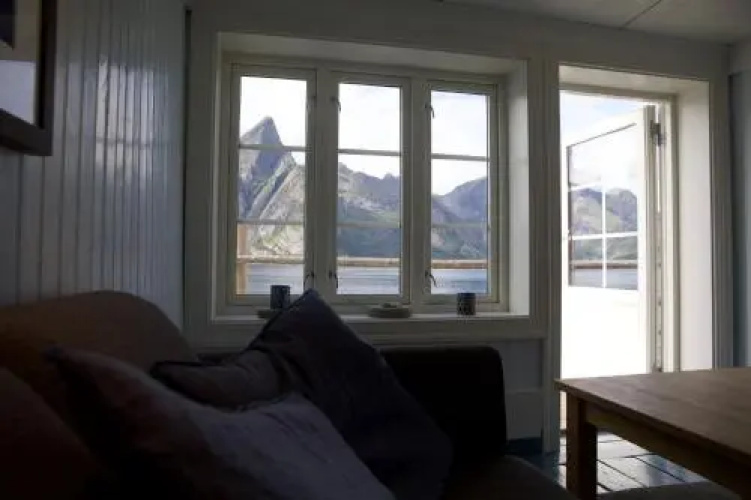 Toppøy Rorbuer