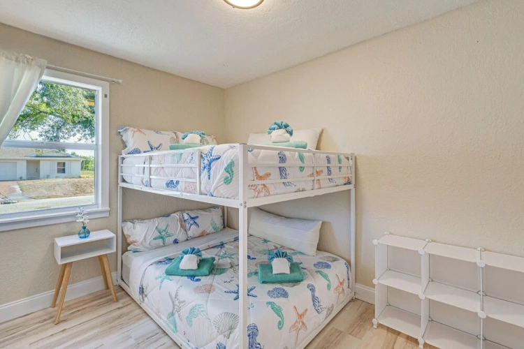 3 Bedrooms Cottage