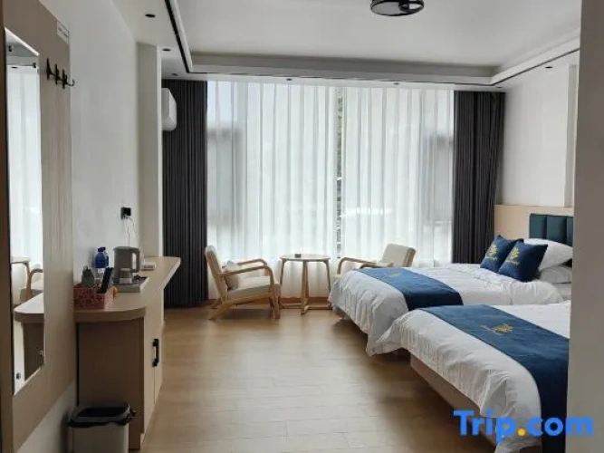 Standard Double room with mountain view