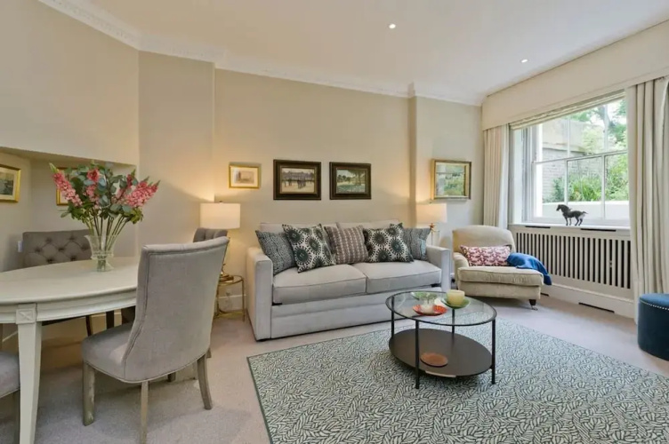 Studio Flat w Garden Access Holland Park