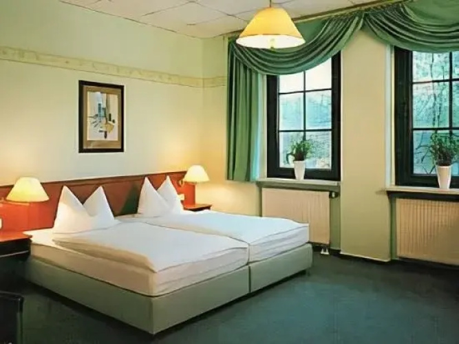 Deckerts Hotel  Restaurant
