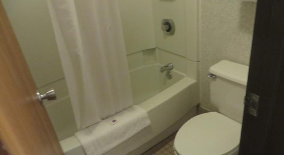 Motel 6 Bridgeview photo 11