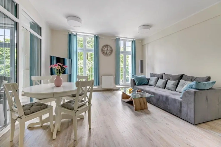 1 Bedroom Apartment