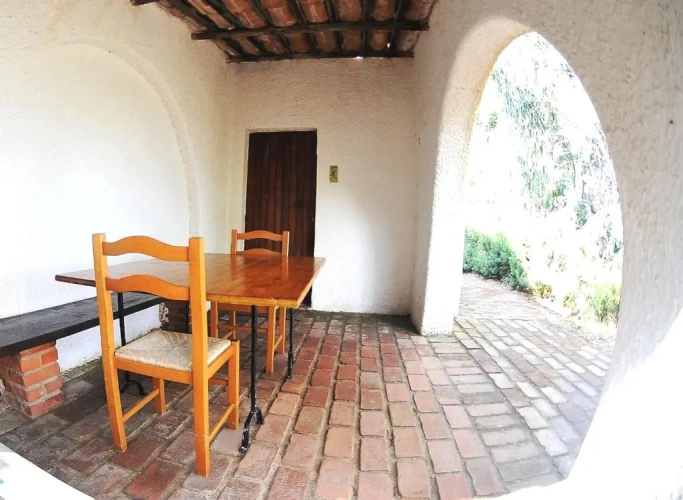 3 Bedrooms Cottage