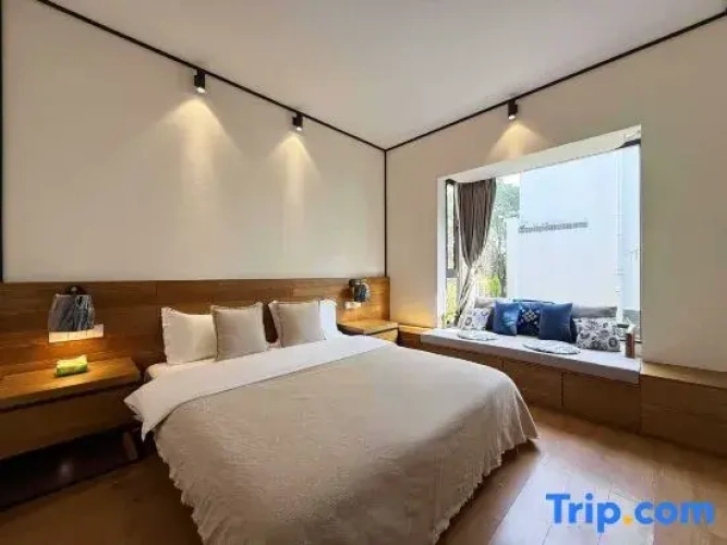 2 Bedrooms Suite