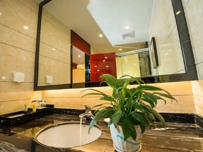 Bohuang Hotel