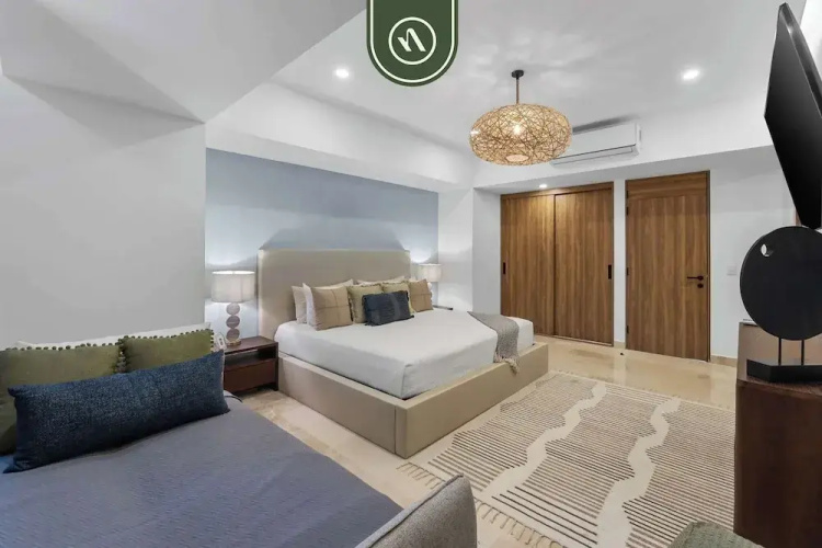 Beatiful Oceanview 1 BR Condo - Pool - Beach