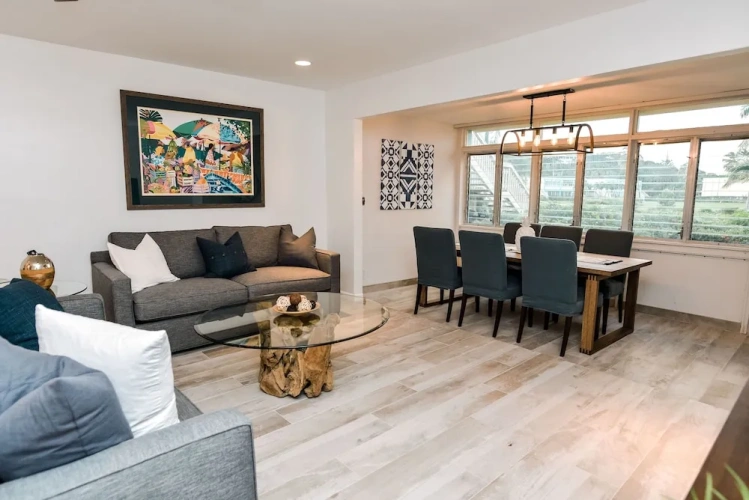 1 Bedroom Luxury Suite with partial ocean view