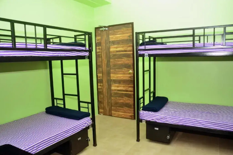 Tranquil AC Luxury Hostel