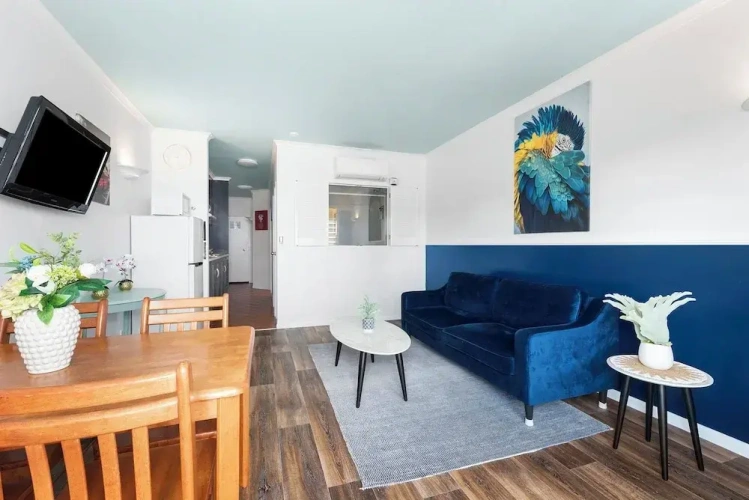 1 Bedroom Business Apartment