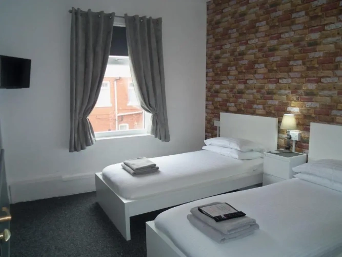 Standard Twin room