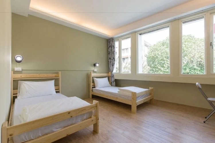 Cool Guy Apartment