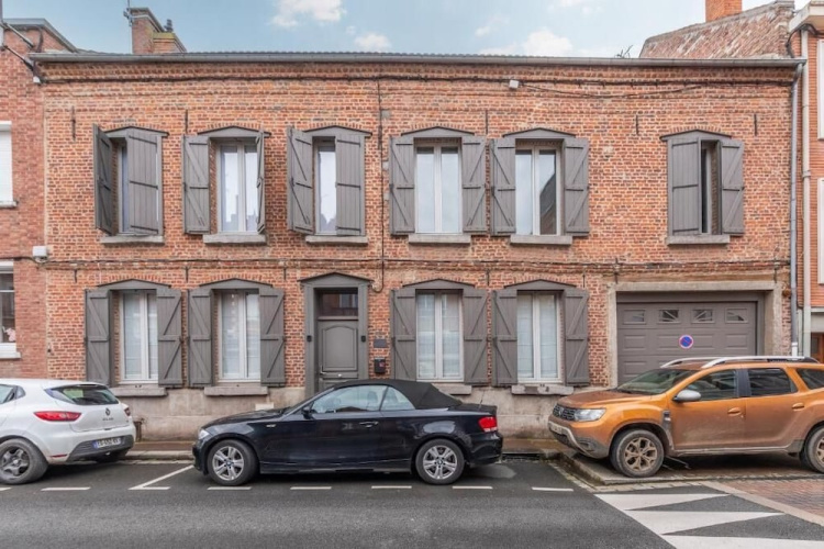 Douai House - Douai